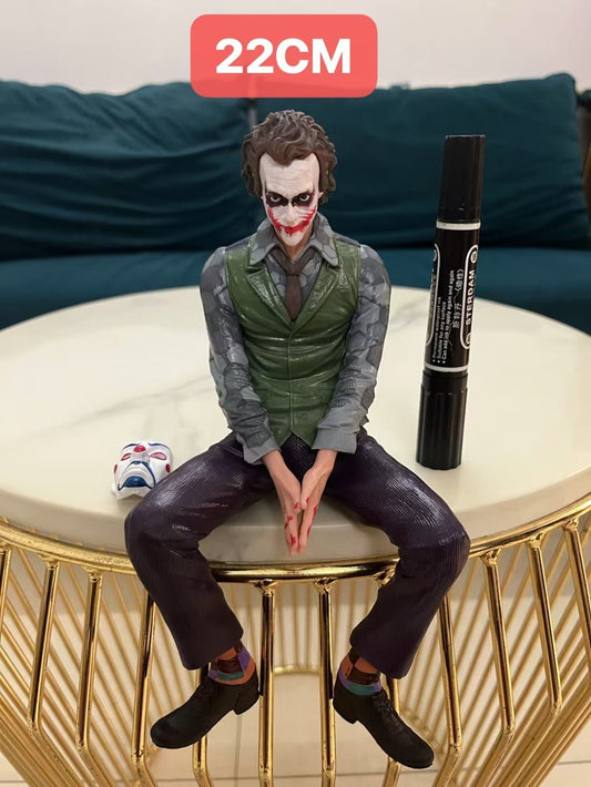 Joker Sitting Big Action Figure ( 22cm )