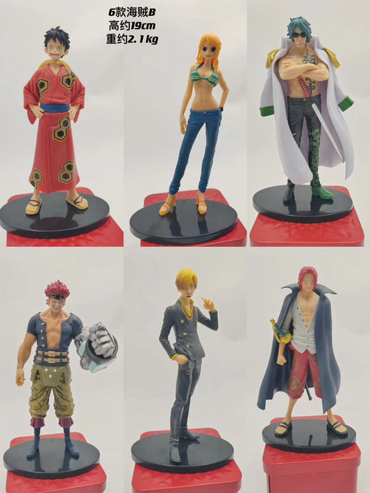 One piece Set of 6 large Action Figures