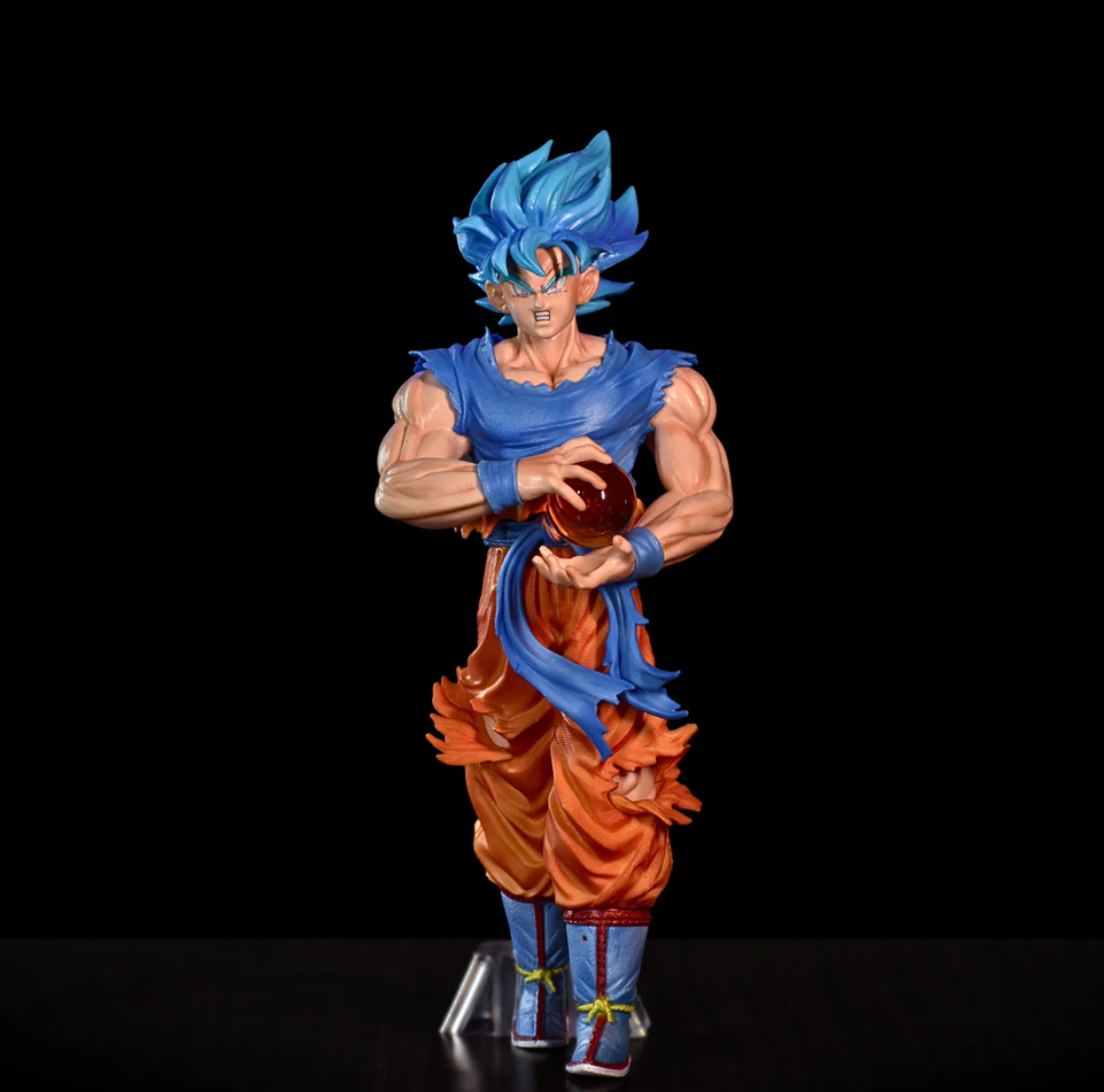 Premium Big Goku Ball Action Figure