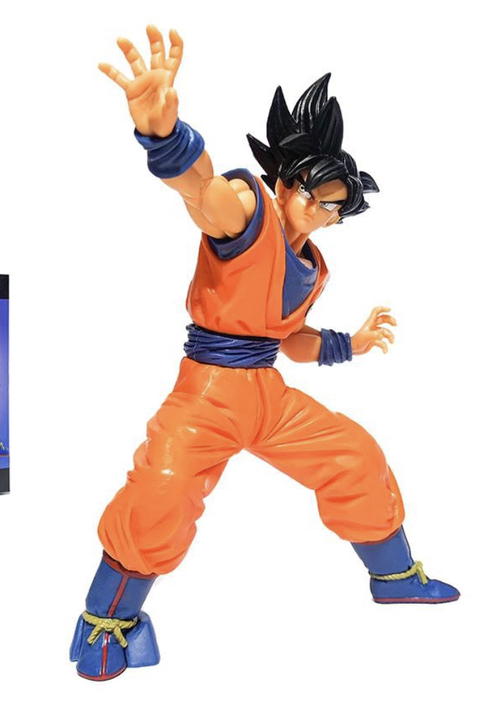 Goku Action Figure ( 22cm )