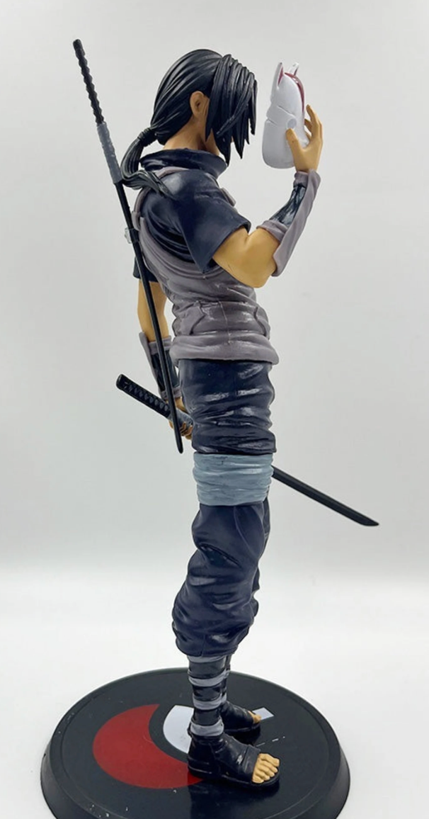 Itachi Standing Figure